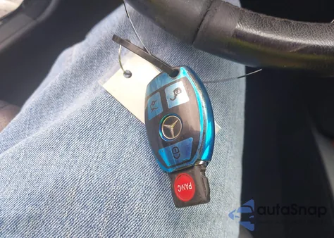 2009 Mercedes-Benz C 300 Luxury/Sport из США, поврежденный, VIN WDDGF54X49R051999